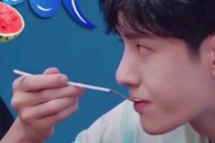 博君一肖娱乐圈吃瓜,娱乐圈风云下的甜蜜瓜田